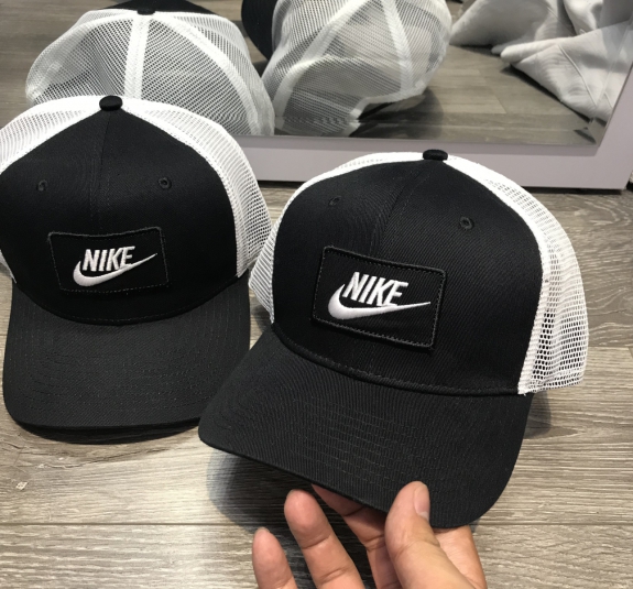 Nón cong lưới nike trắng đen