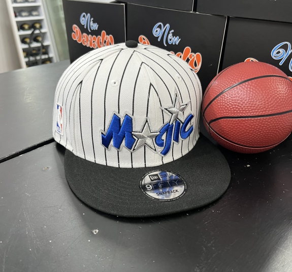 Nón Snapback Magic Sọc