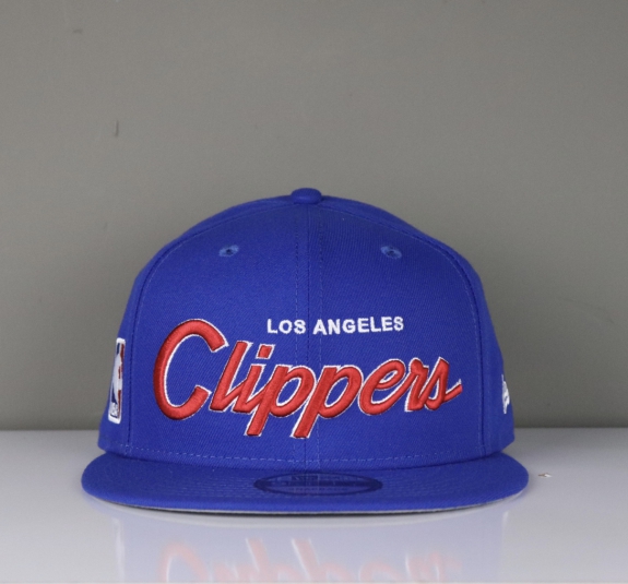 NÓN SNAPBACK CLIPPERS XANH CHỮ ĐỎ