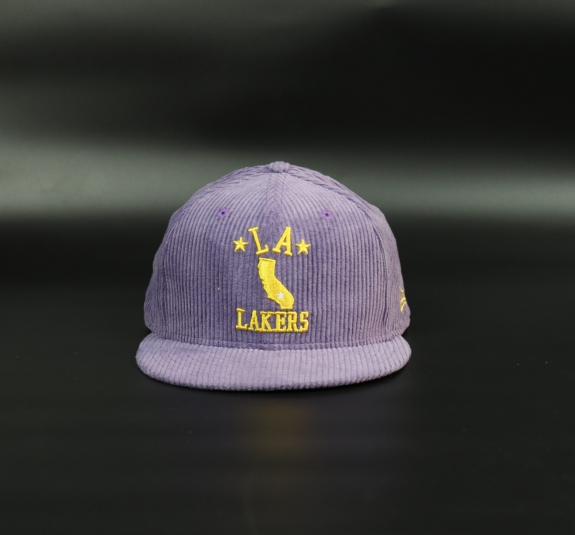 NÓN SNAPBACK LA LAKERS TÍM VẢI NHUNG TĂM