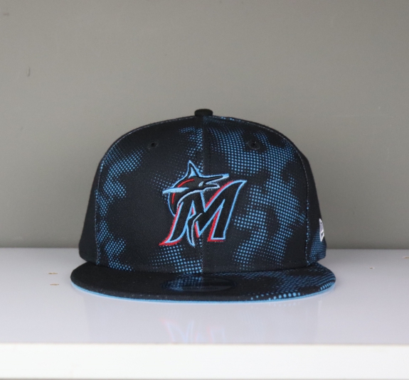 NÓN SNAPBACK MARLINS XANH ĐEN