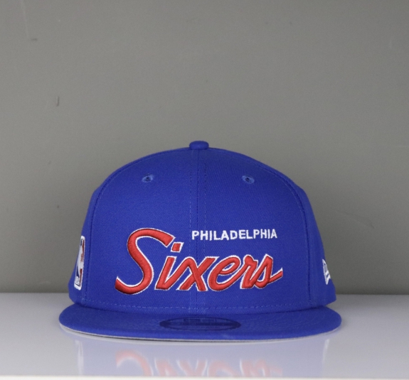 NÓN SNAPBACK SIXERS XANH CHỮ ĐỎ